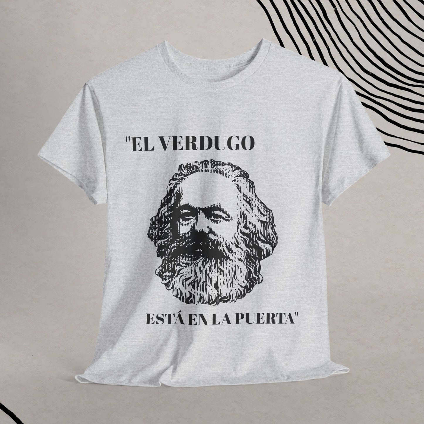 Marx: El Verdugo Está en la Puerta - Vestinum