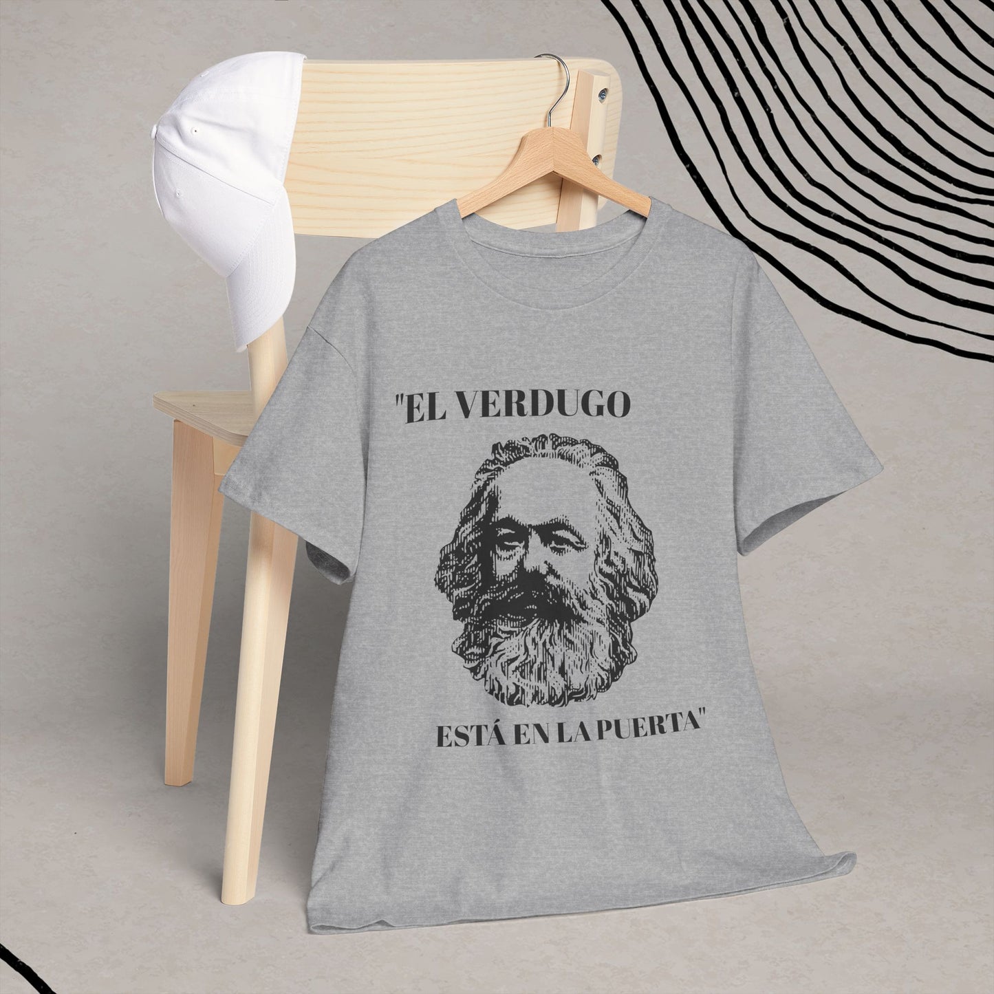 Marx: El Verdugo Está en la Puerta - Vestinum