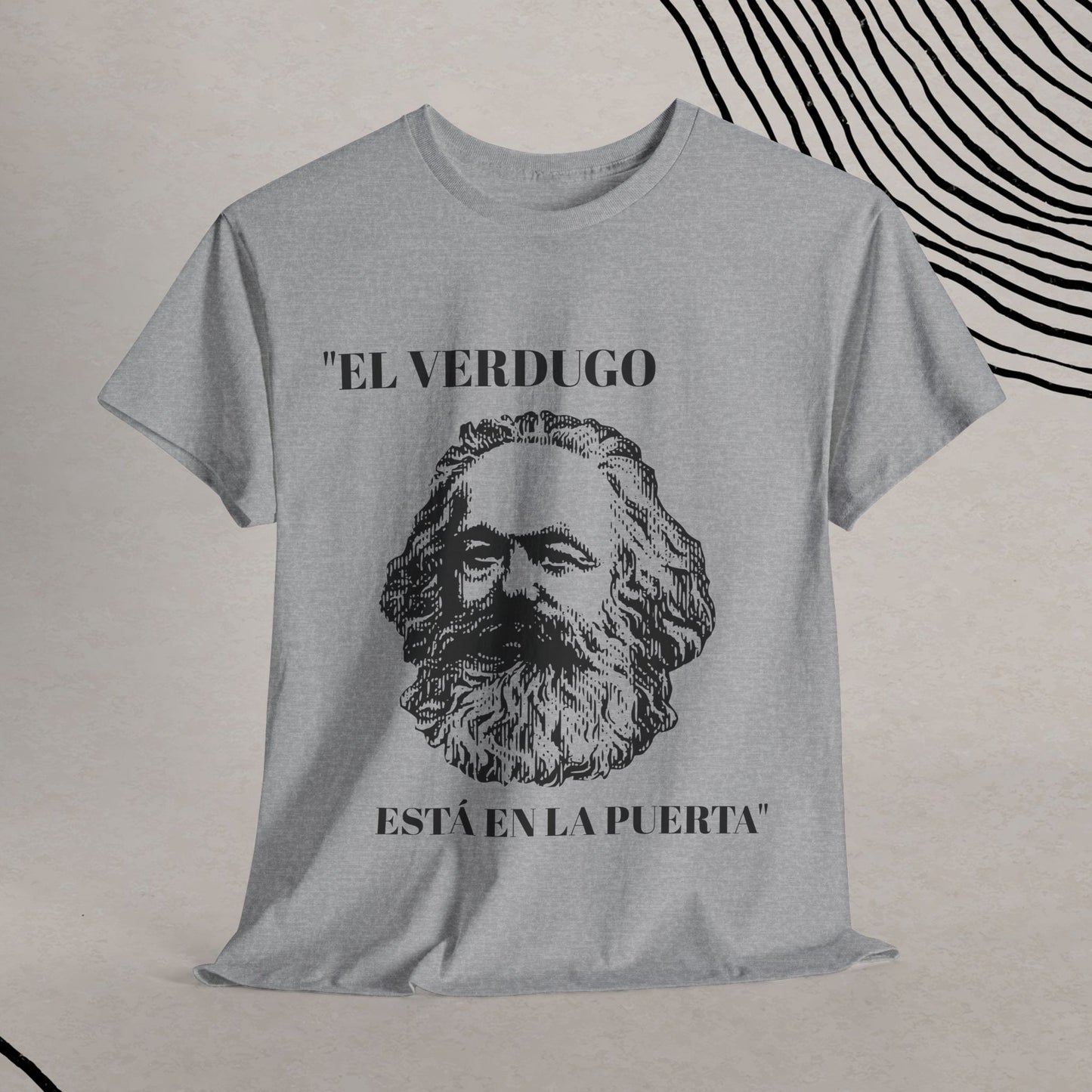 Marx: El Verdugo Está en la Puerta - Vestinum
