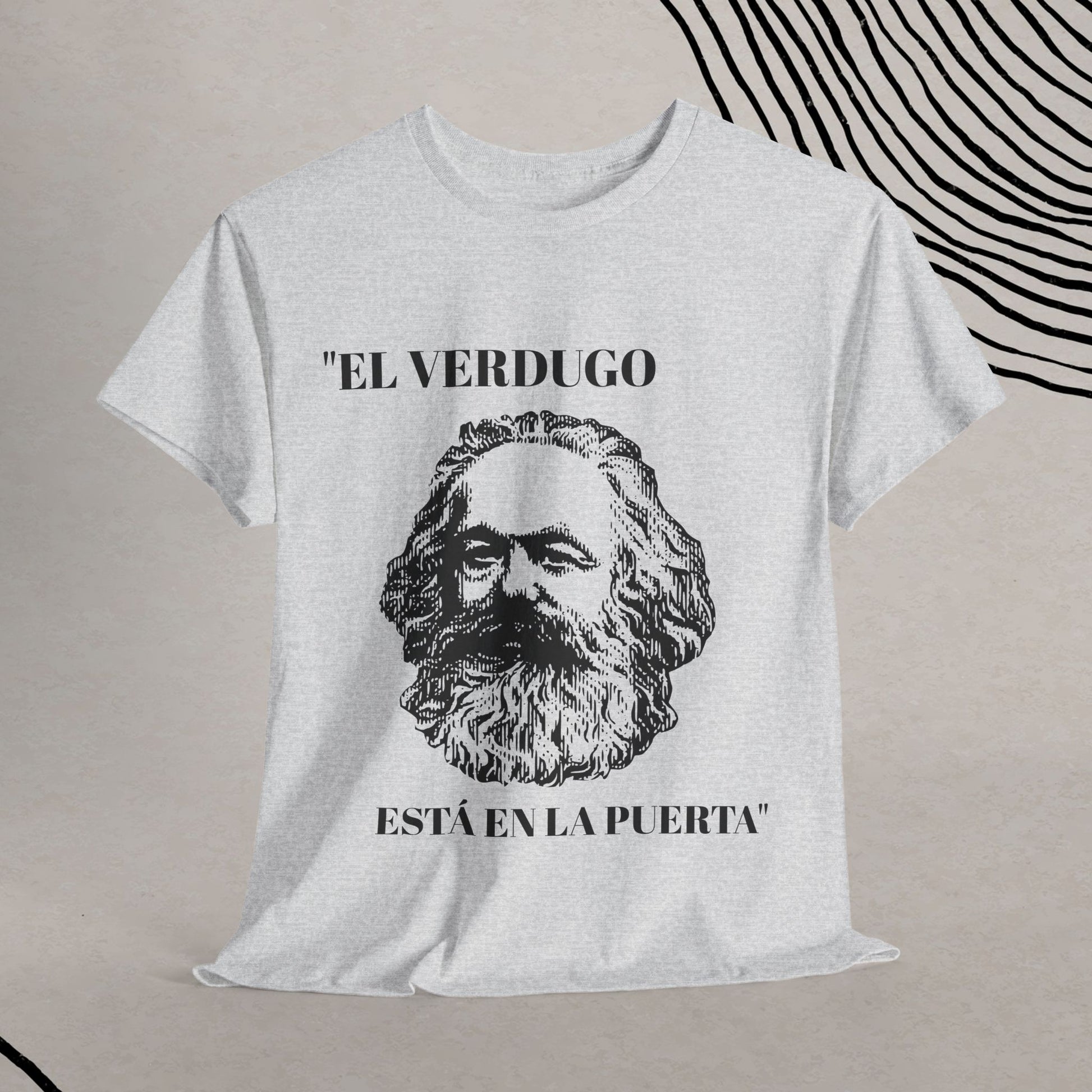 Marx: El Verdugo Está en la Puerta - Vestinum