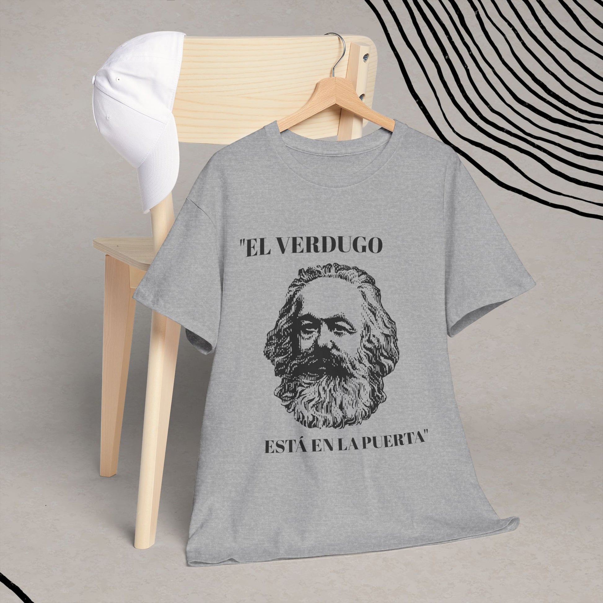 Marx: El Verdugo Está en la Puerta - Vestinum